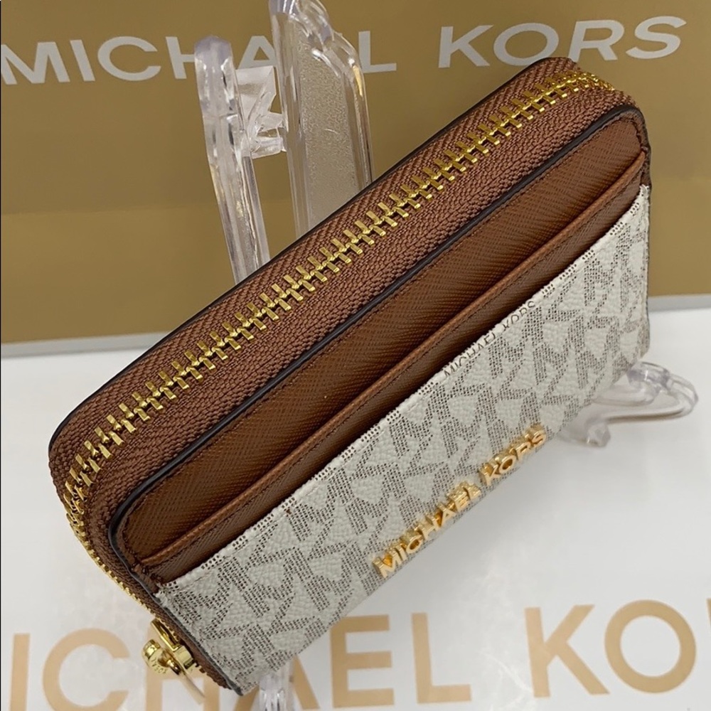 MICHAEL KORS JET SET TRAVEL MD ZA CARD CASE - Picture 13 of 16
